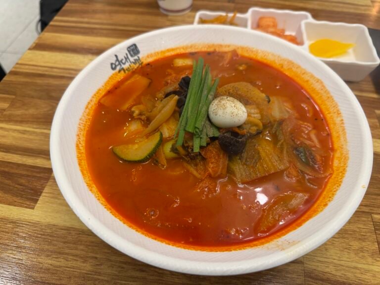 Where to eat authentic jjamppong in Seoul, not the touristy kind