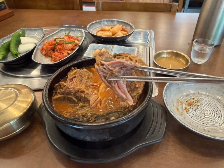 Joseon Gamjatang in Jeonnong-dong: A Bowl That Warms You to the Bone