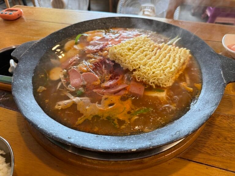 Jeonnong-dong’s Local Favorite: Boklaene Budae-jjigae